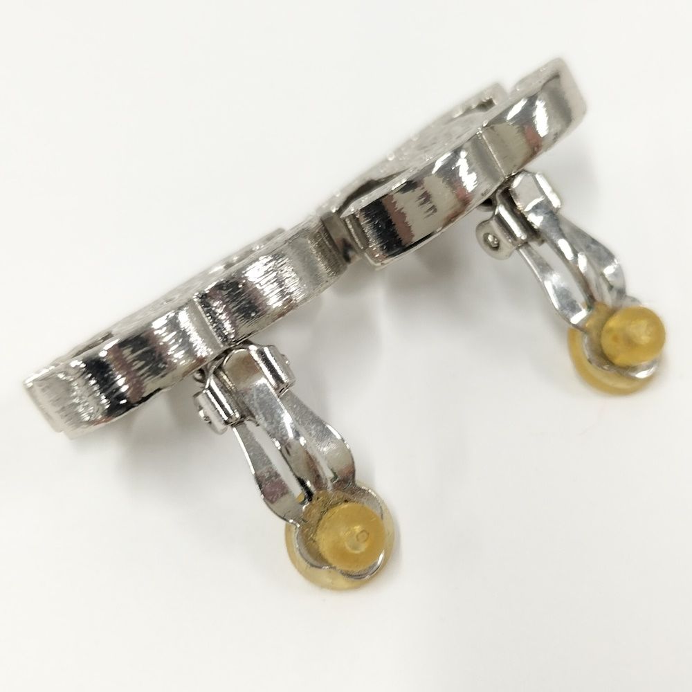 Chanel Earrings CC Logo Perforated Plated Silver — view 4