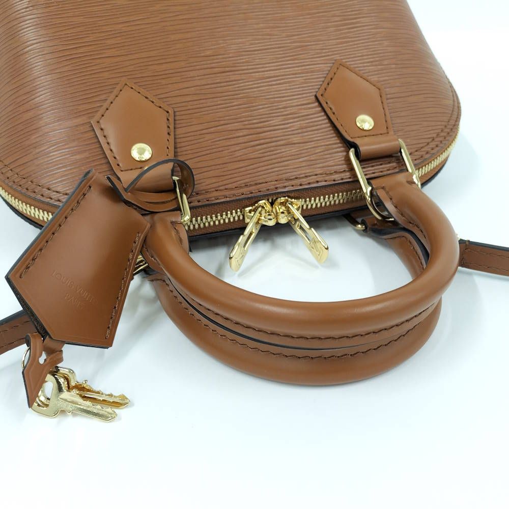 Louis Vuitton Alma BB 2-Way Handbag Epi Tan — view 4