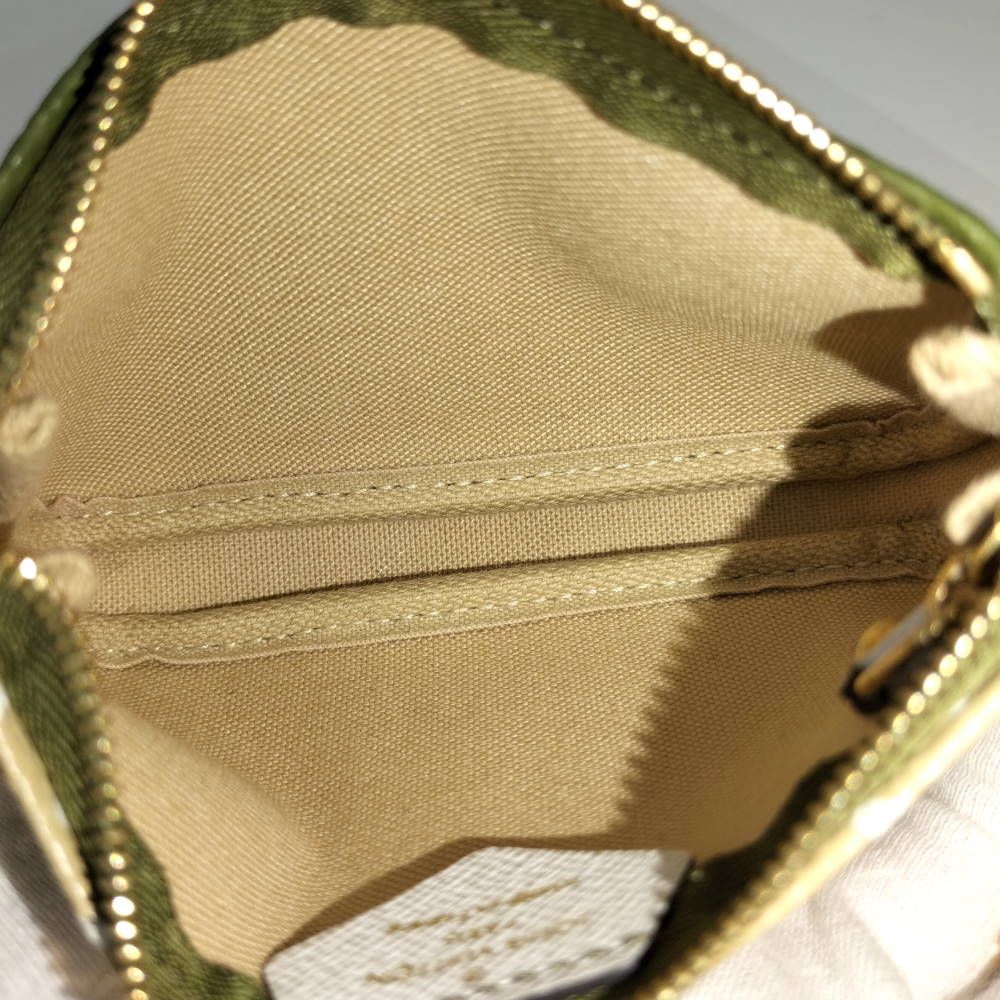 Louis Vuitton Mini Pochette Accessoires Pouch Monogram Giant — view 8