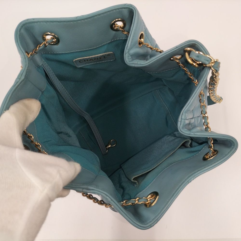 Chanel CC Logo Quilted Chain Shoulder Bag Lambskin Blue — view 8