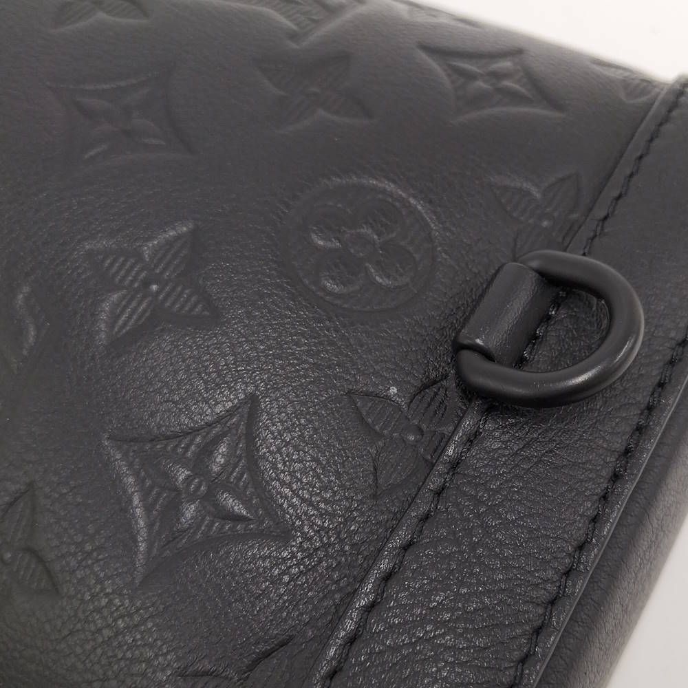 Louis Vuitton Noe Sling Monogram Shadow Noir Bucket Bag — view 6