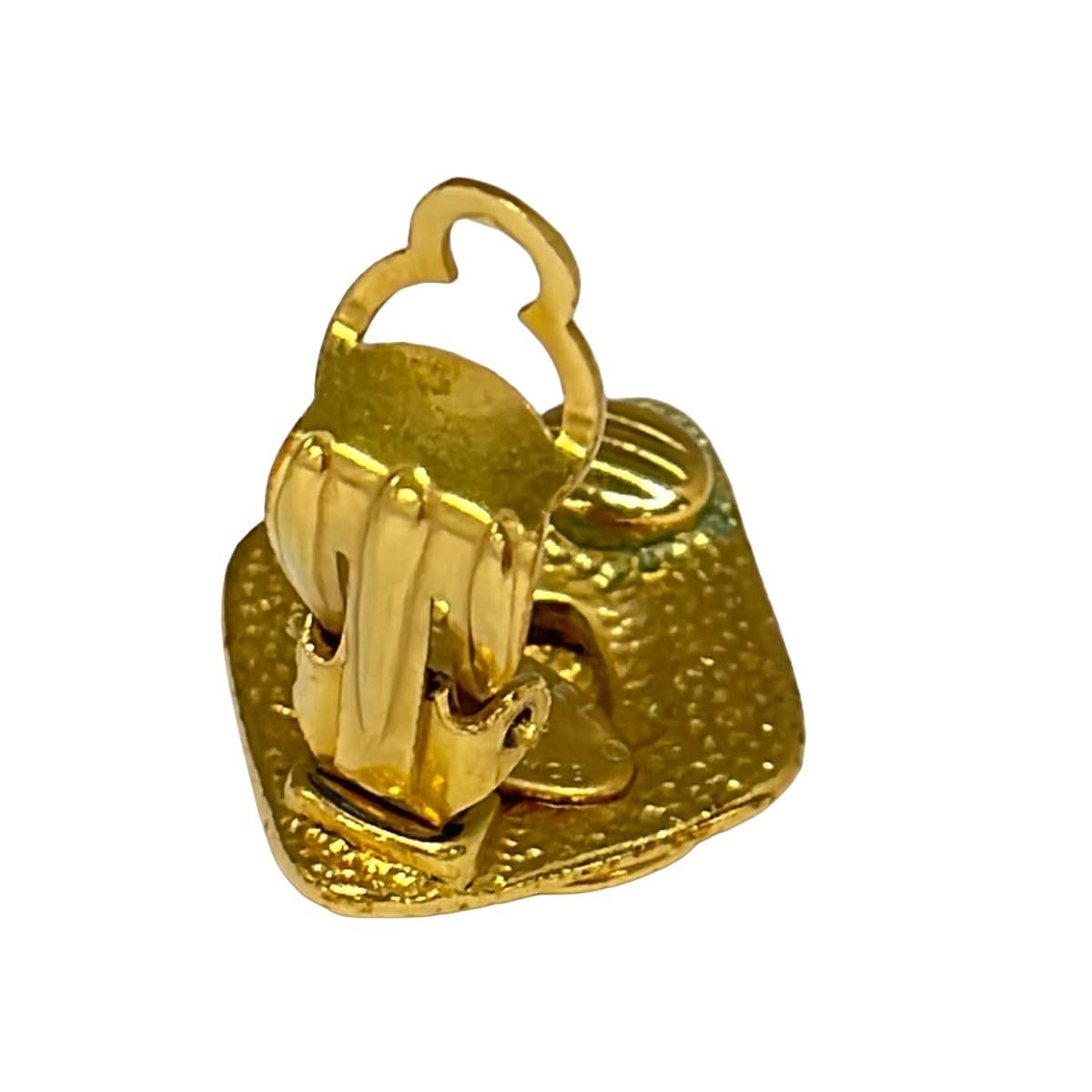 Chanel Earrings CC Logo Gold — view 6