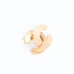 Chanel CC Logo Earrings Stamp Metal Gold Ivory — view 3