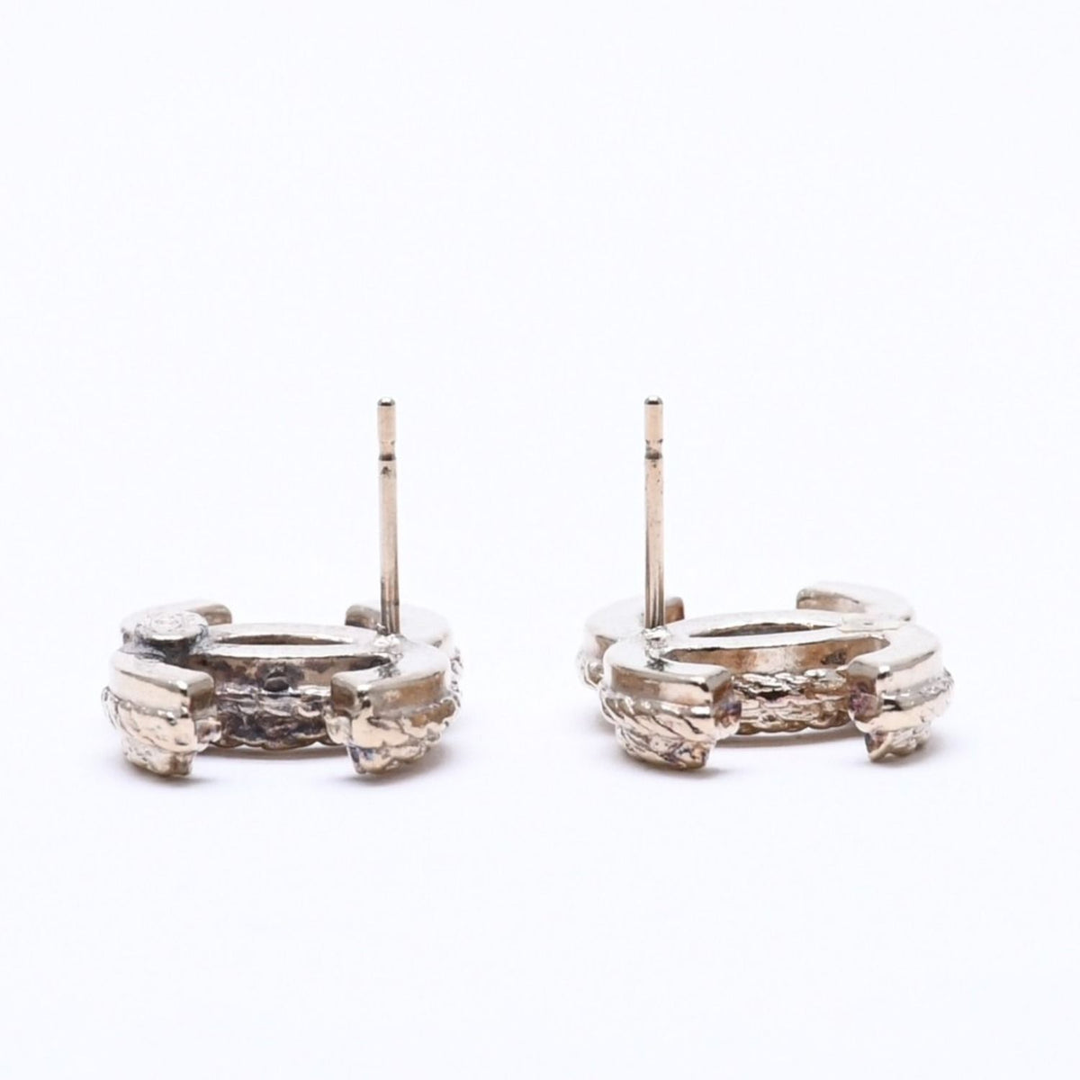 Chanel CC Logo Stud Earrings 11P Stamp Metal Gold — view 8