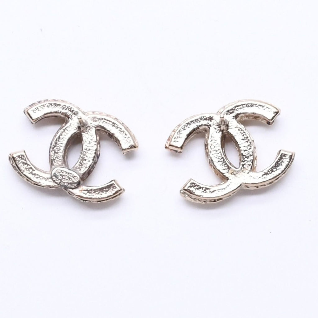 Chanel CC Logo Stud Earrings 11P Stamp Metal Gold — view 7