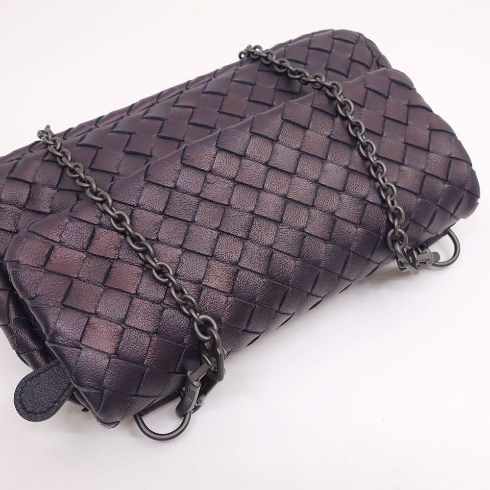 Bottega Veneta Intrecciato Shoulder Bag Leather Purple — view 3