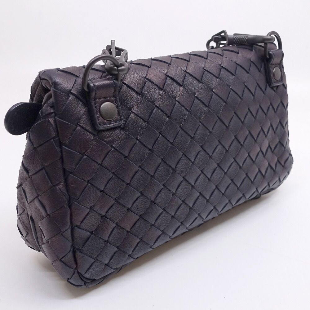 Bottega Veneta Intrecciato Shoulder Bag Leather Purple — view 2