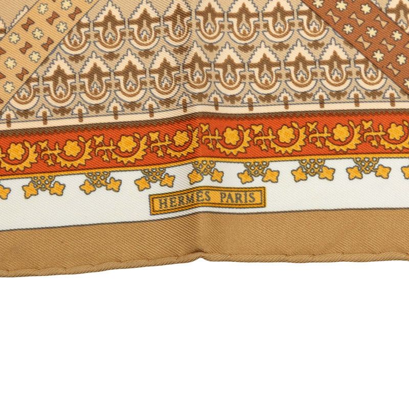 Hermes Carre 42 Brins D'or Golden Sprig Scarf Beige Silk — view 6