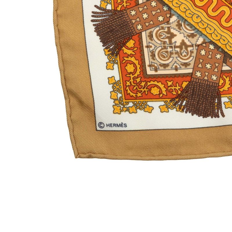 Hermes Carre 42 Brins D'or Golden Sprig Scarf Beige Silk — view 4