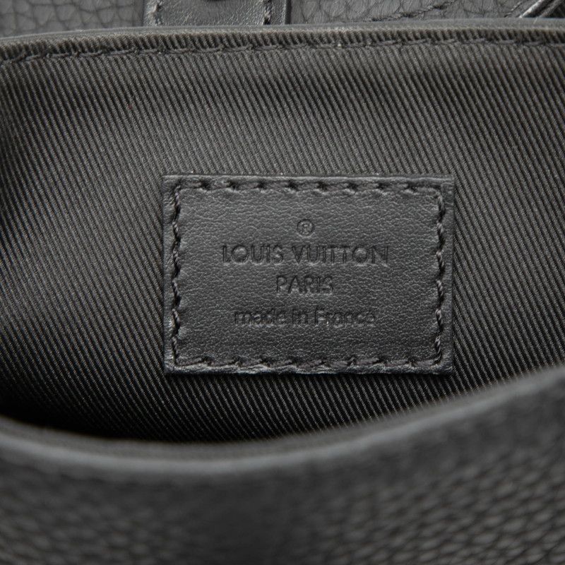 Louis Vuitton Christopher XS Belt Bag Crossbody Black Taurillon Leather — view 5
