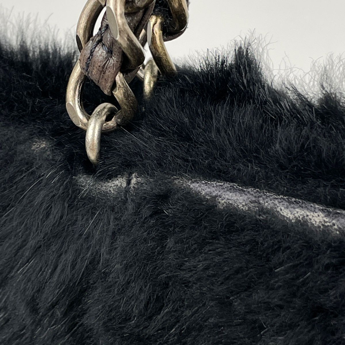 Chanel Shoulder Bag CC Logo Fur Black — view 5