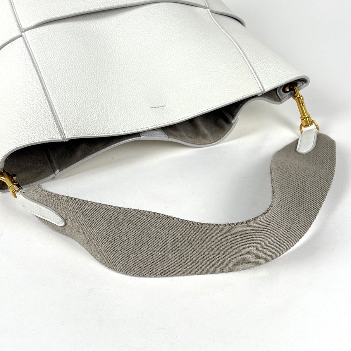 Celine Shoulder Bag Leather White — view 5