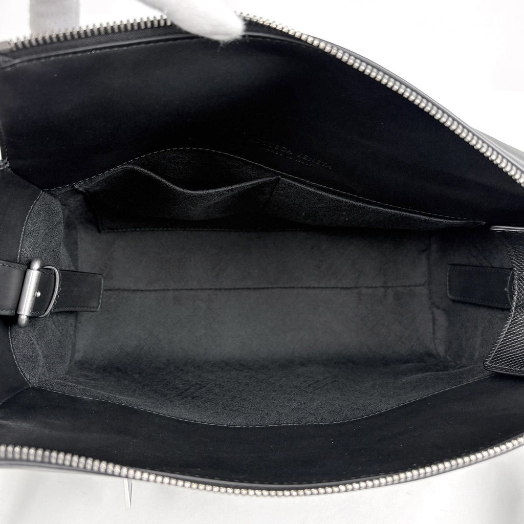 Bottega Veneta Shoulder Bag Logo Leather Black — view 7