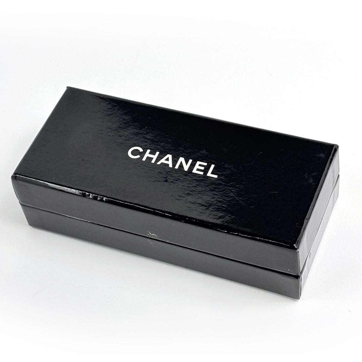 Chanel Brooch Vintage Fishbone CC Logo Gold Plated — view 7