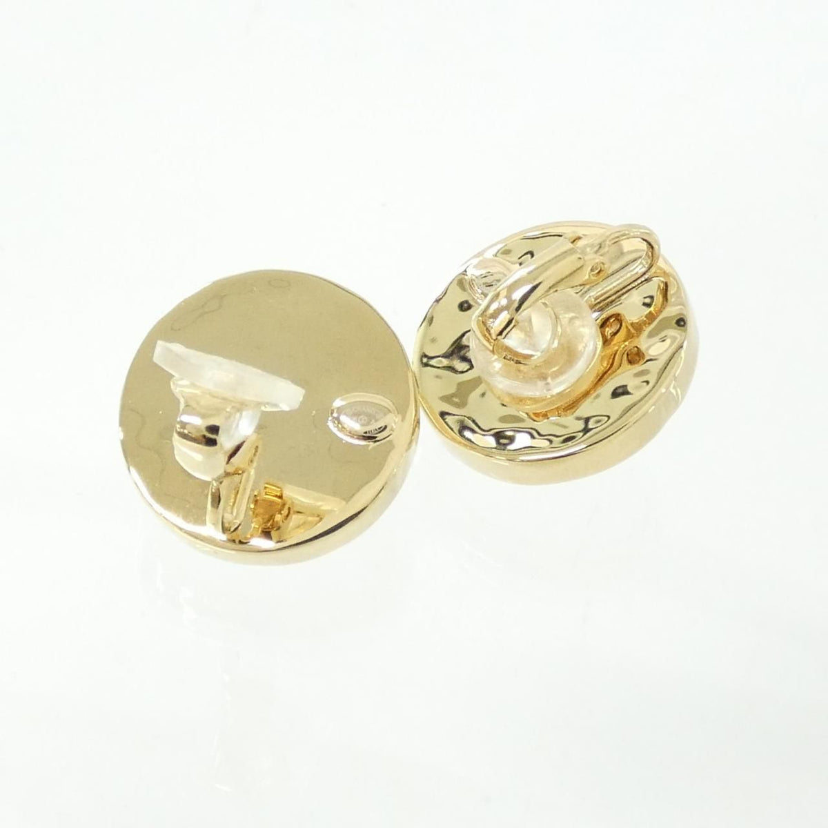 Chanel Earrings Gold — view 3