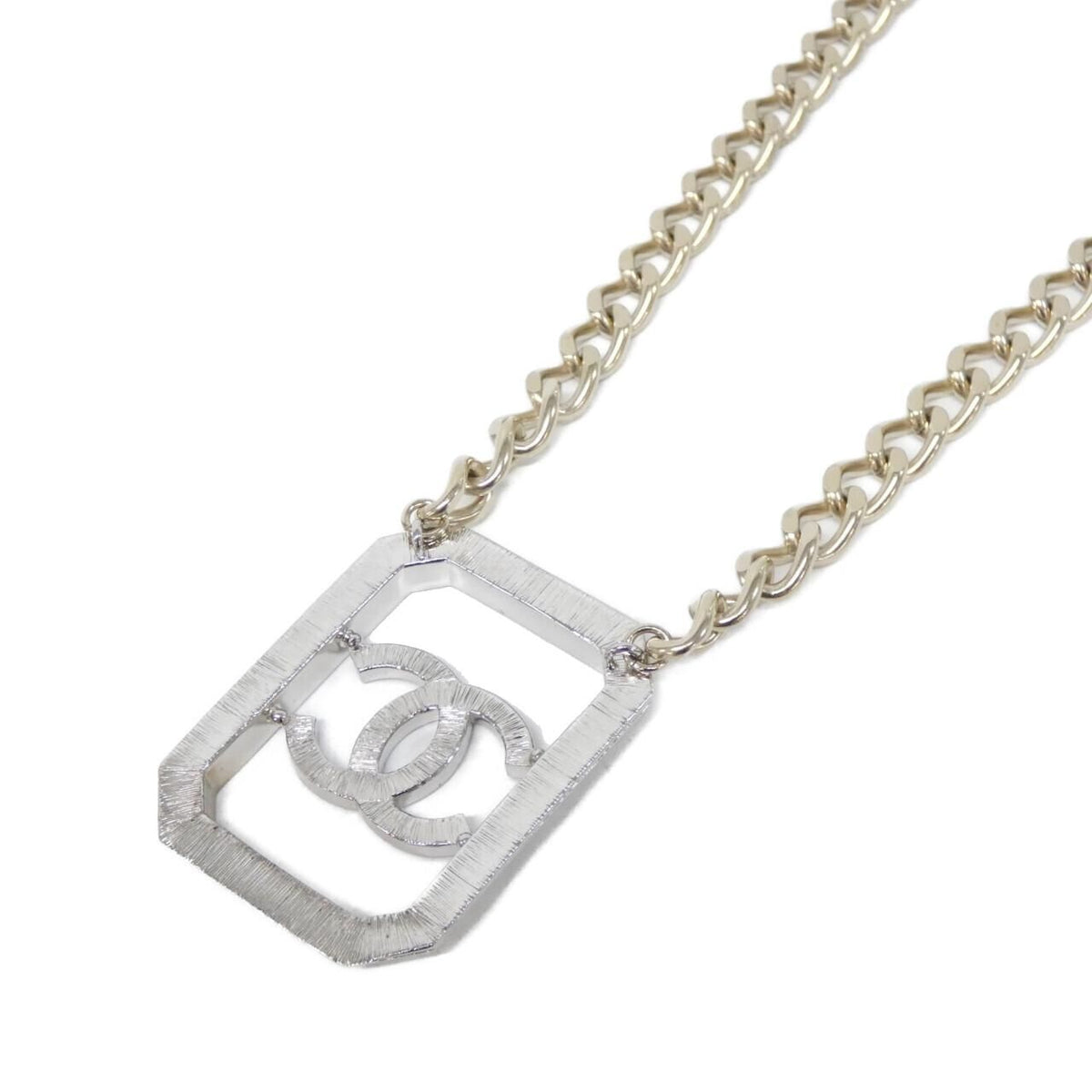 Chanel Necklace Gold — view 3
