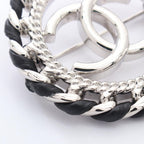 Chanel Brooch CC Logo Circle Black Leather — view 4