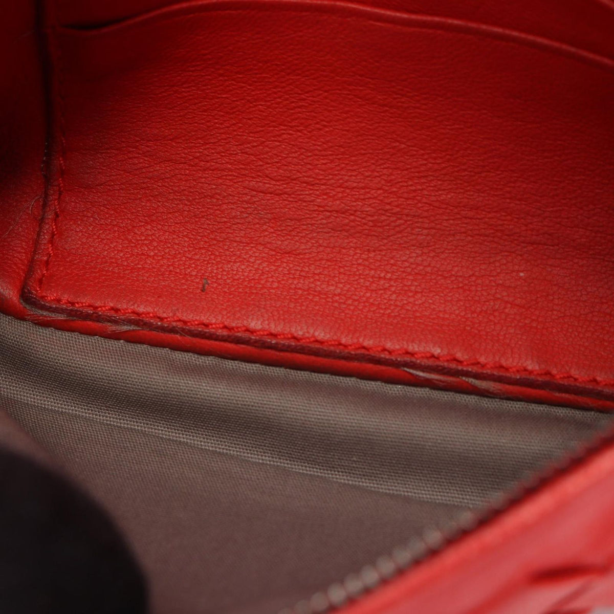 Bottega Veneta Shoulder Bag Intrecciato Red Leather Mini Chain — view 6