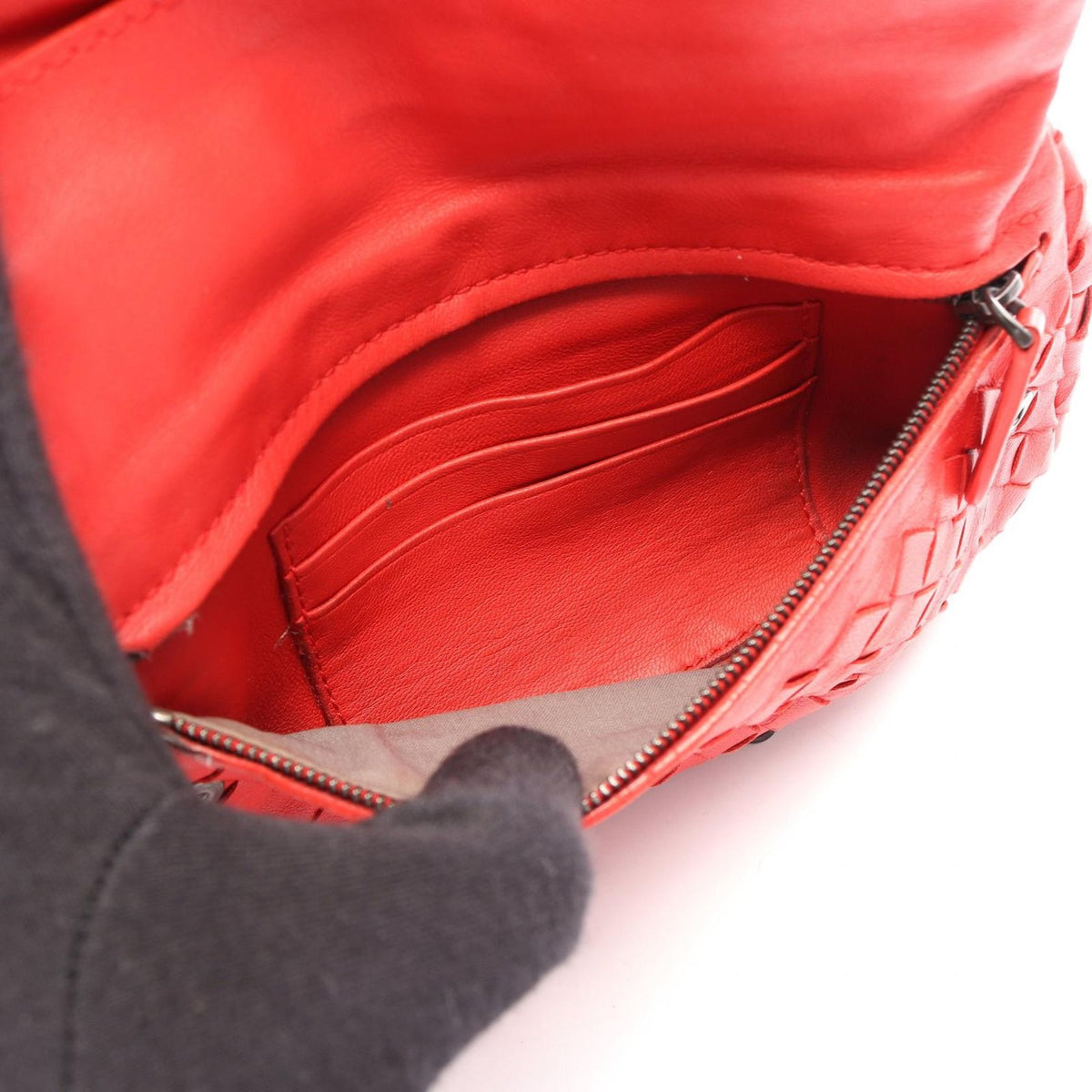 Bottega Veneta Shoulder Bag Intrecciato Red Leather Mini Chain — view 4