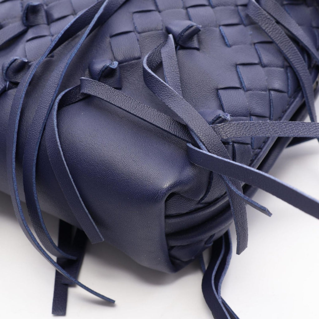 Bottega Veneta Shoulder Bag Intrecciato Navy Leather Edge — view 5