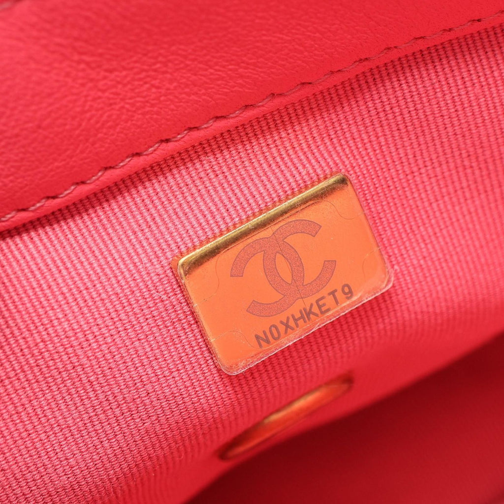 Chanel Shoulder Bag Quilted Heart Lock Fuchsia Pink Lambskin Chain — view 5