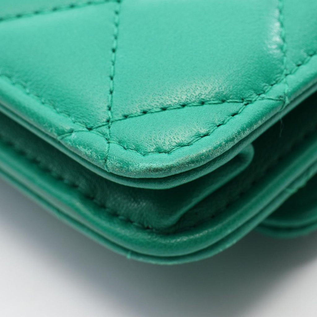 Chanel Shoulder Bag Trendy CC Quilted Green Lambskin Chain Wallet — view 7
