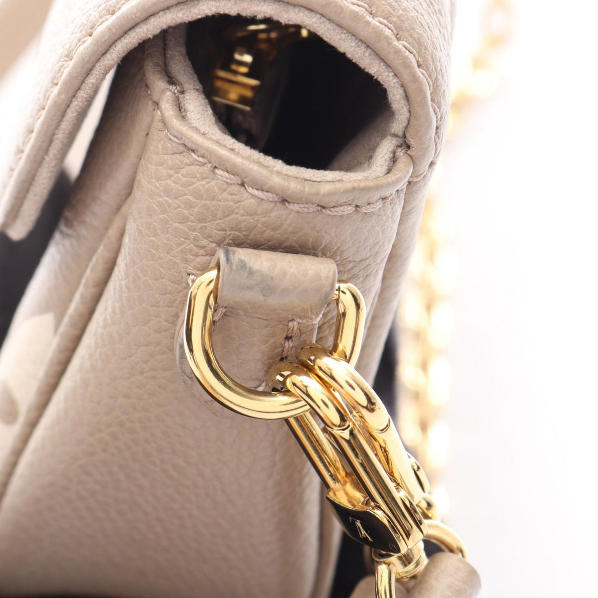Louis Vuitton Handbag Wallet on Chain Ivy Bicolor Monogram Empreinte 2-Way — view 8
