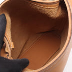 Loewe Shoulder Bag Beige Leather — view 3