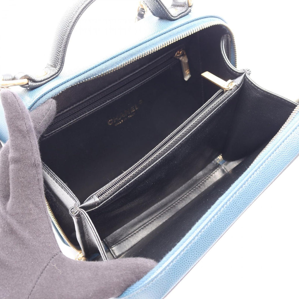 Chanel Shoulder Bag CC Filigree Vanity 2-Way Navy Black Caviar Leather CC — view 3