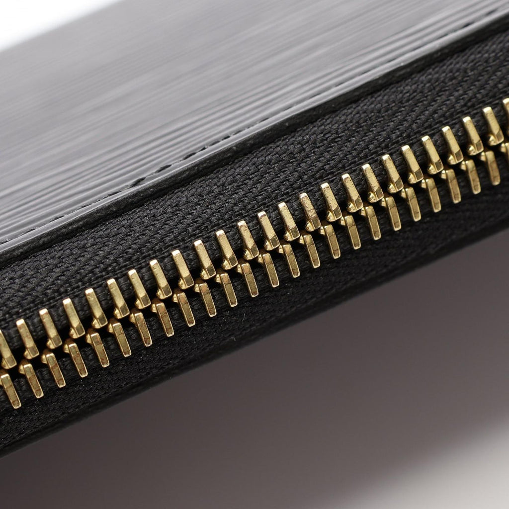 Louis Vuitton Round Wallet Zippy Epi Noir Leather — view 7