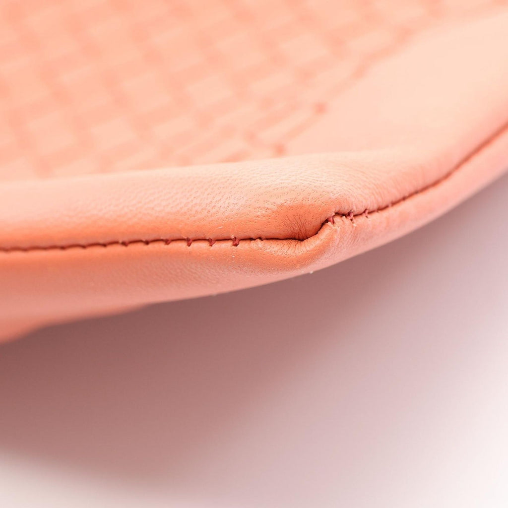 Bottega Veneta Clutch Intrecciato Salmon Pink Leather — view 6