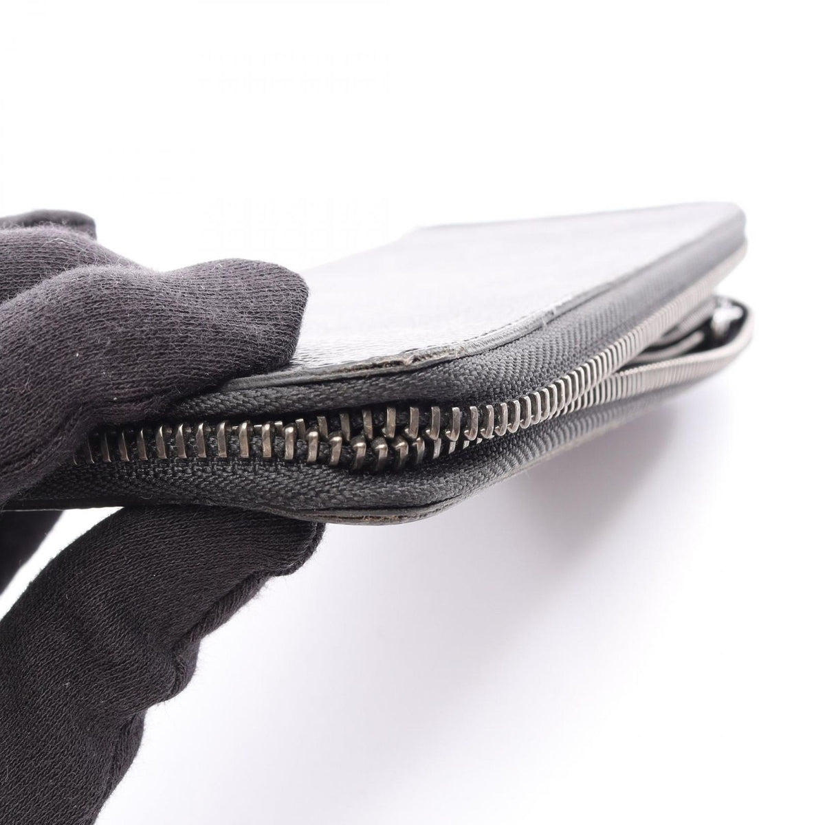 Louis Vuitton Round Wallet Zippy Vertical Monogram Eclipse Leather — view 8