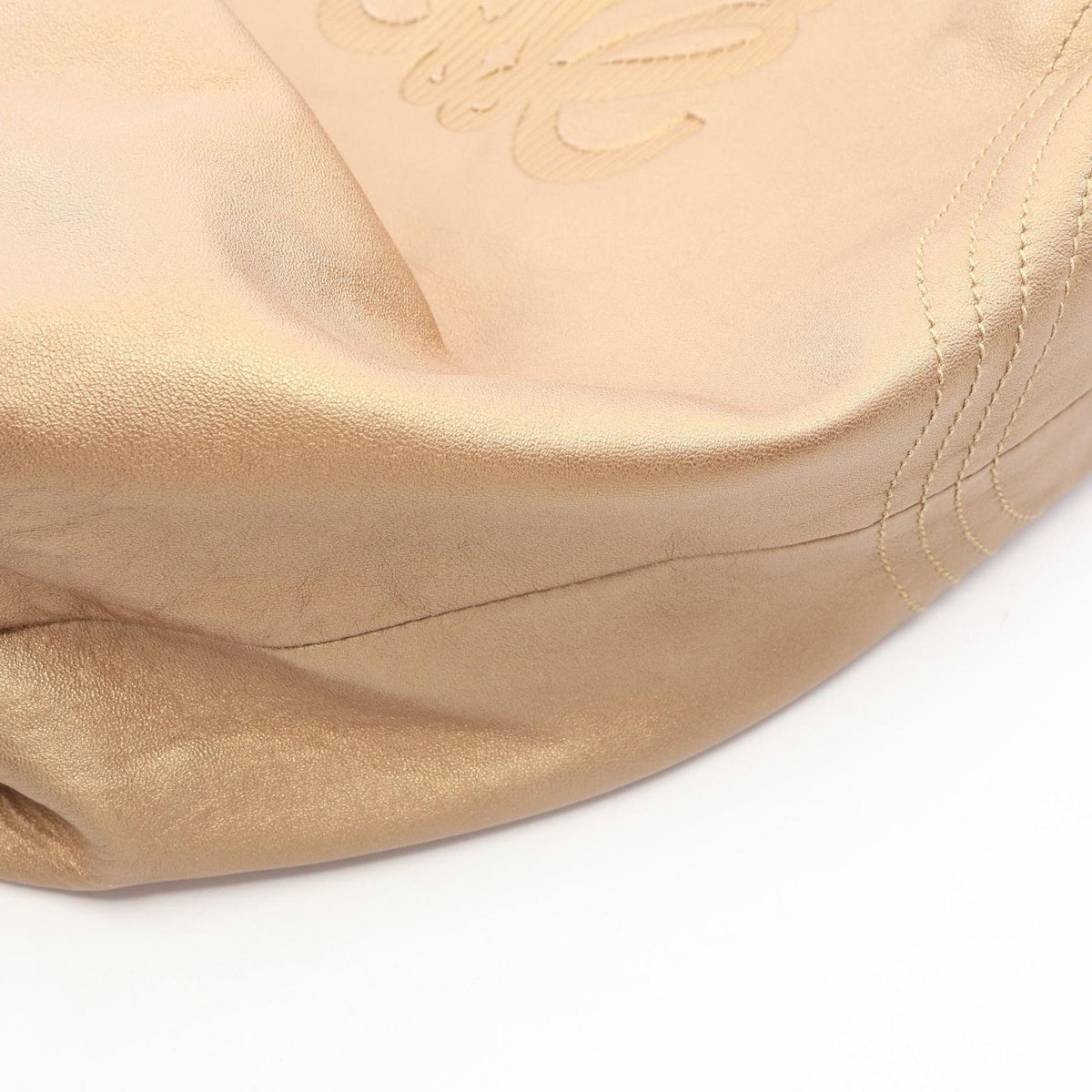 Loewe Handbag Nappa Aire Gold Leather Medium — view 5