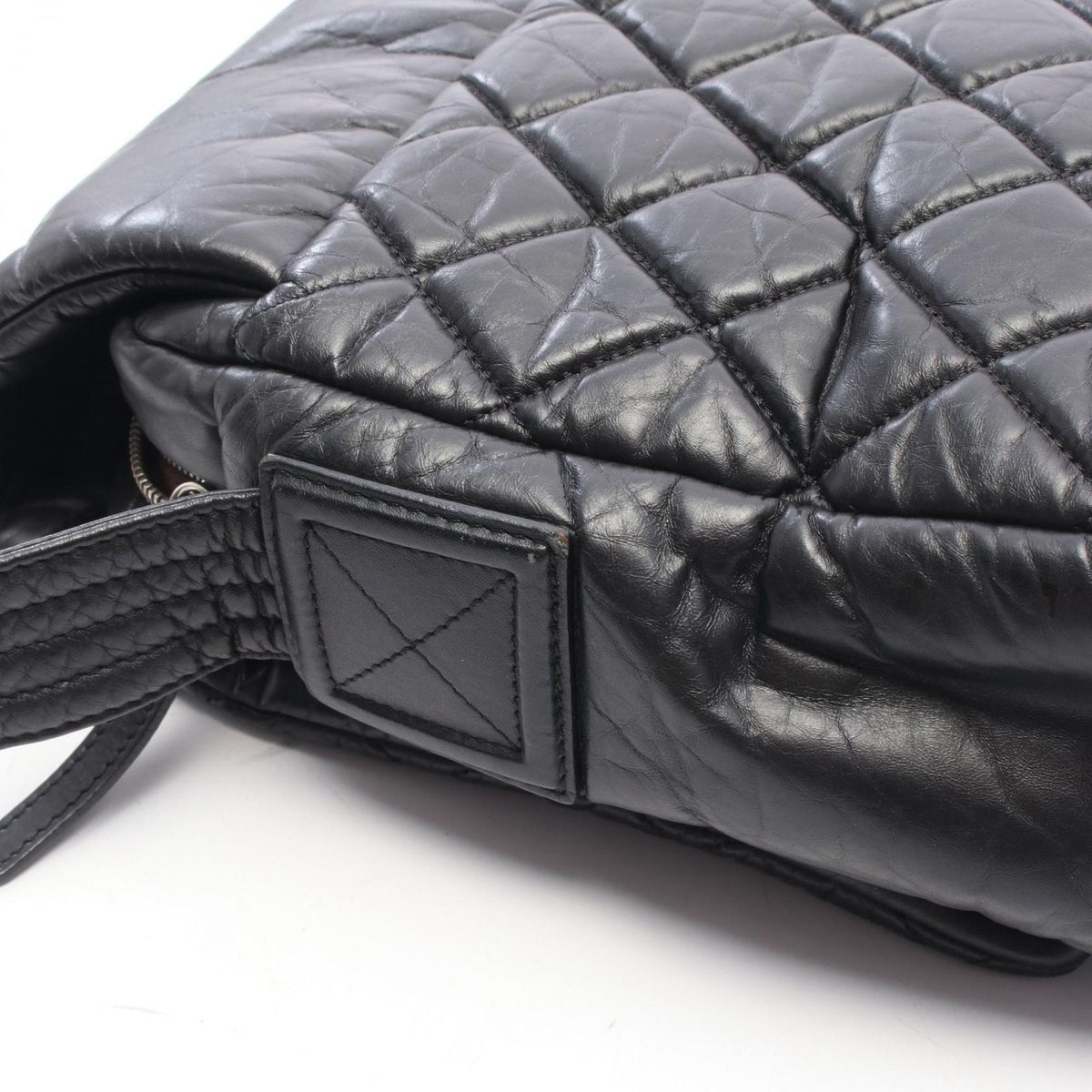 Chanel Shoulder Bag Coco Cocoon Black Calfskin Leather — view 6