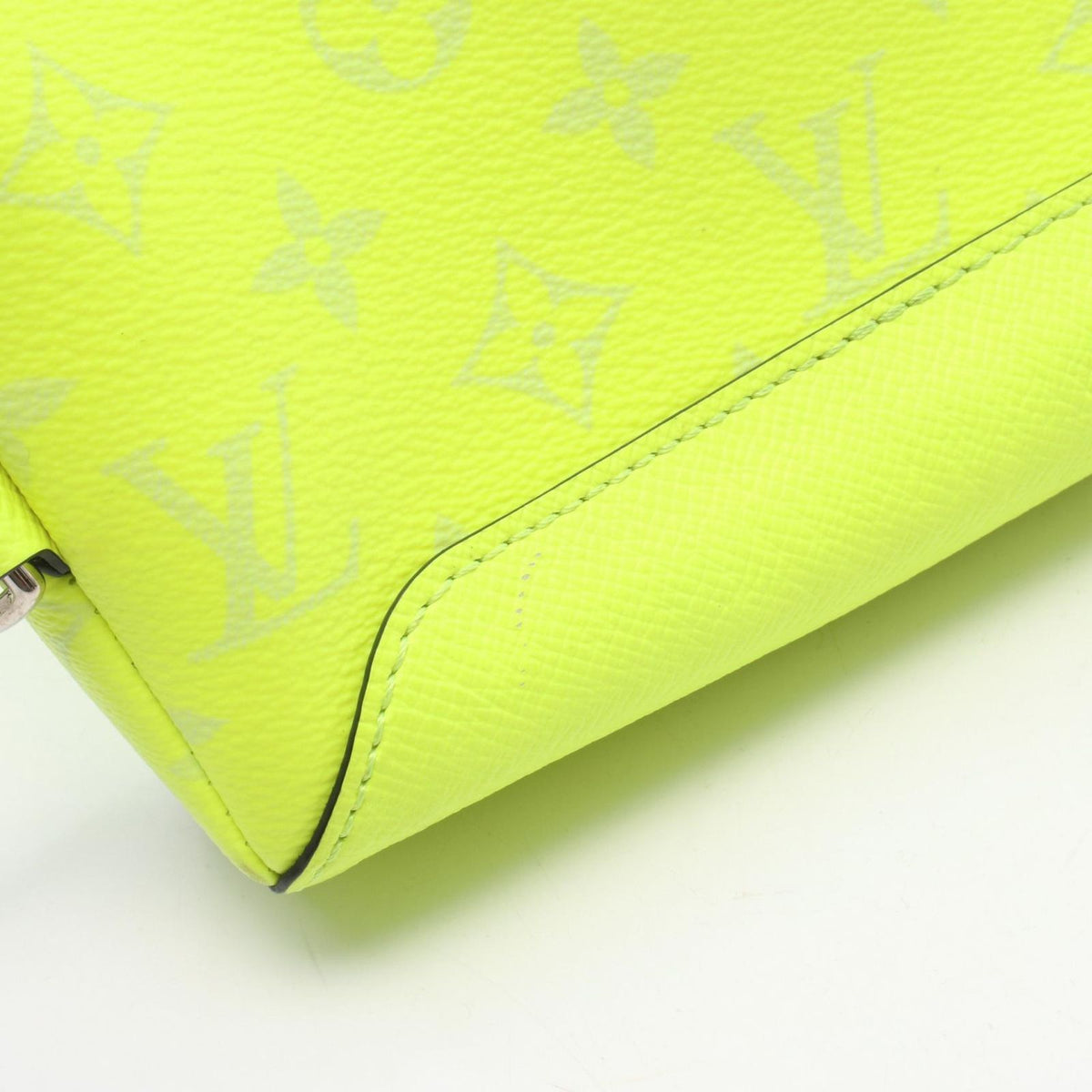 Louis Vuitton Waist Bag Duo Jaune Leather Duo — view 7