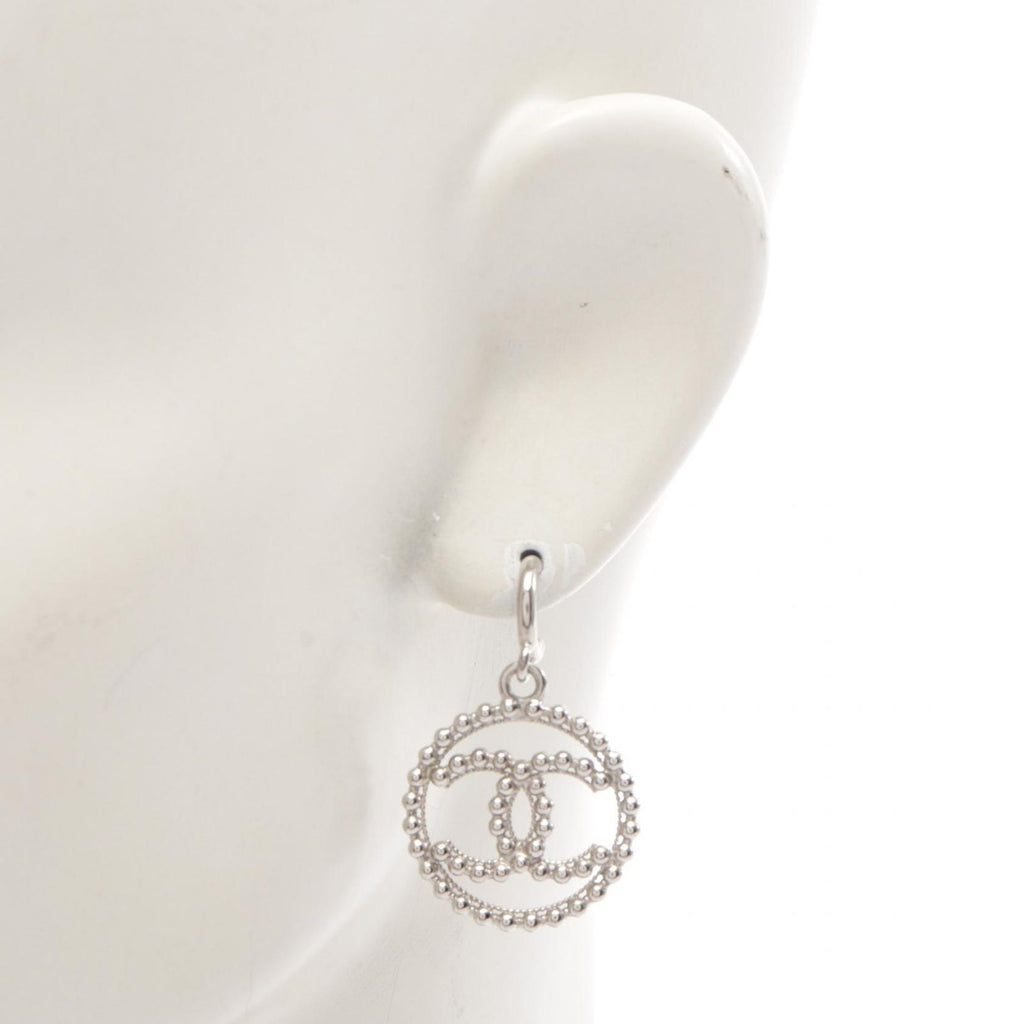 Chanel Earrings CC Logo — view 4