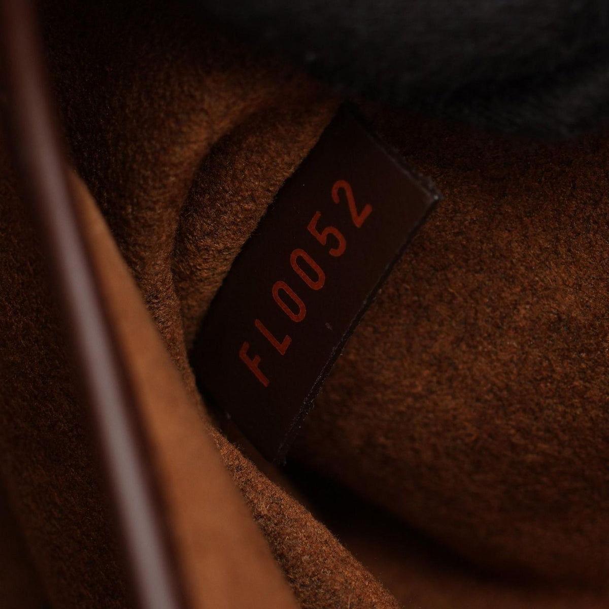 Louis Vuitton Clutch Saint Louis Leather — view 5