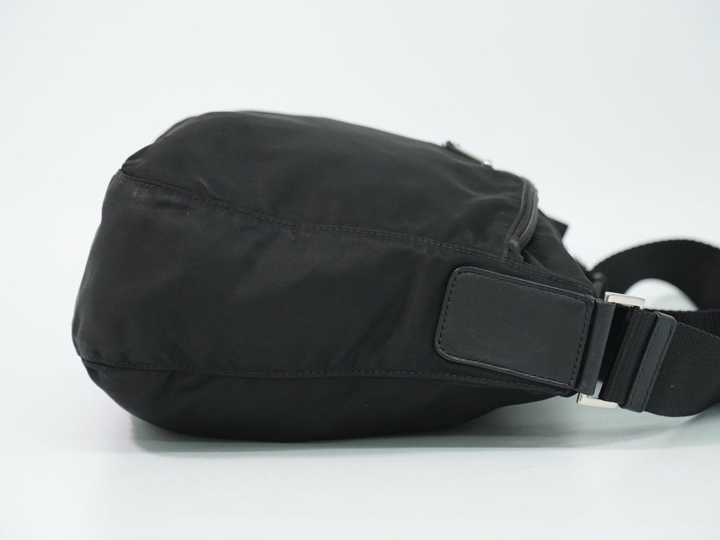 Prada Vela Shoulder Bag Pochette Nylon Black — view 4