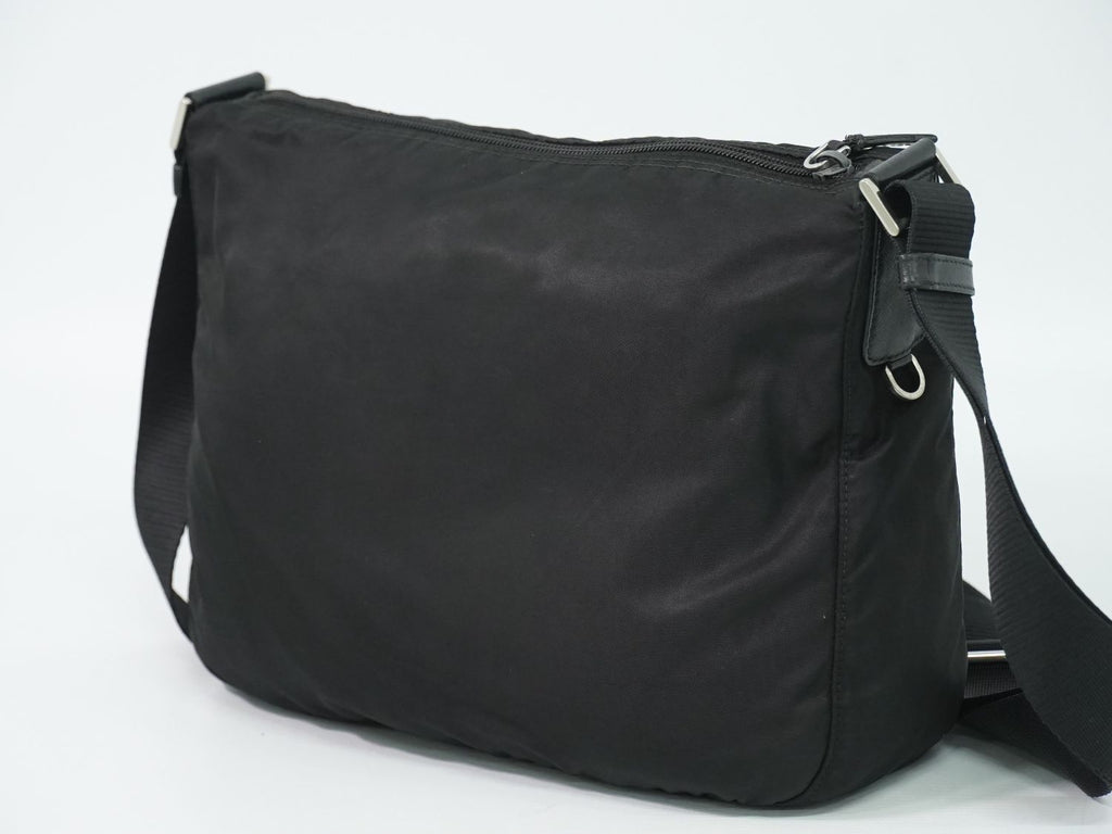 Prada Vela Shoulder Bag Pochette Nylon Black — view 2