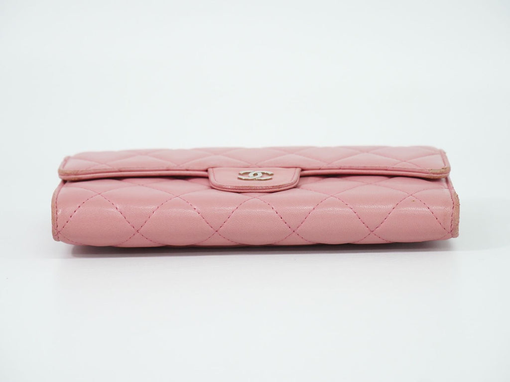 Chanel Quilted CC Logo Trifold Wallet Lambskin Leather Pink — view 3