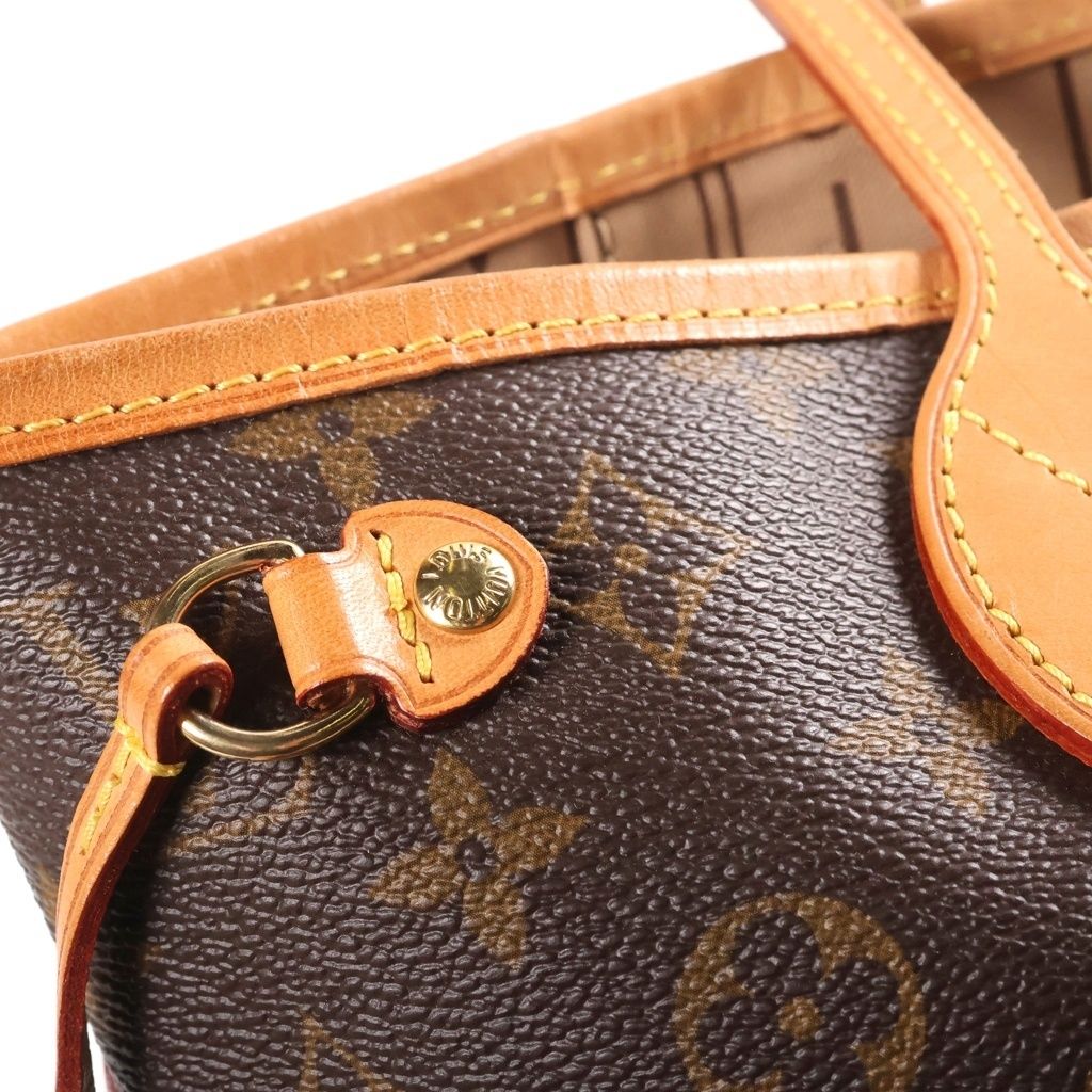 Louis Vuitton Monogram Neverfull PM — view 6