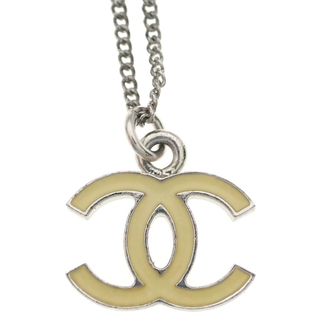 Chanel CC Logo Necklace White Silver — view 3
