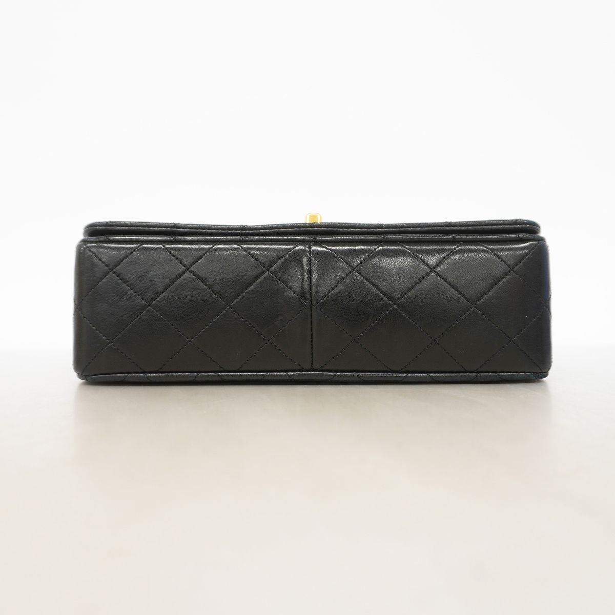 Chanel Shoulder Bag Quilted Lambskin Black Gold — view 3