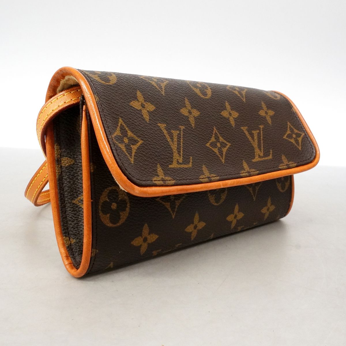 Louis Vuitton Shoulder Bag Monogram Pochette Twin PM Brown — view 2