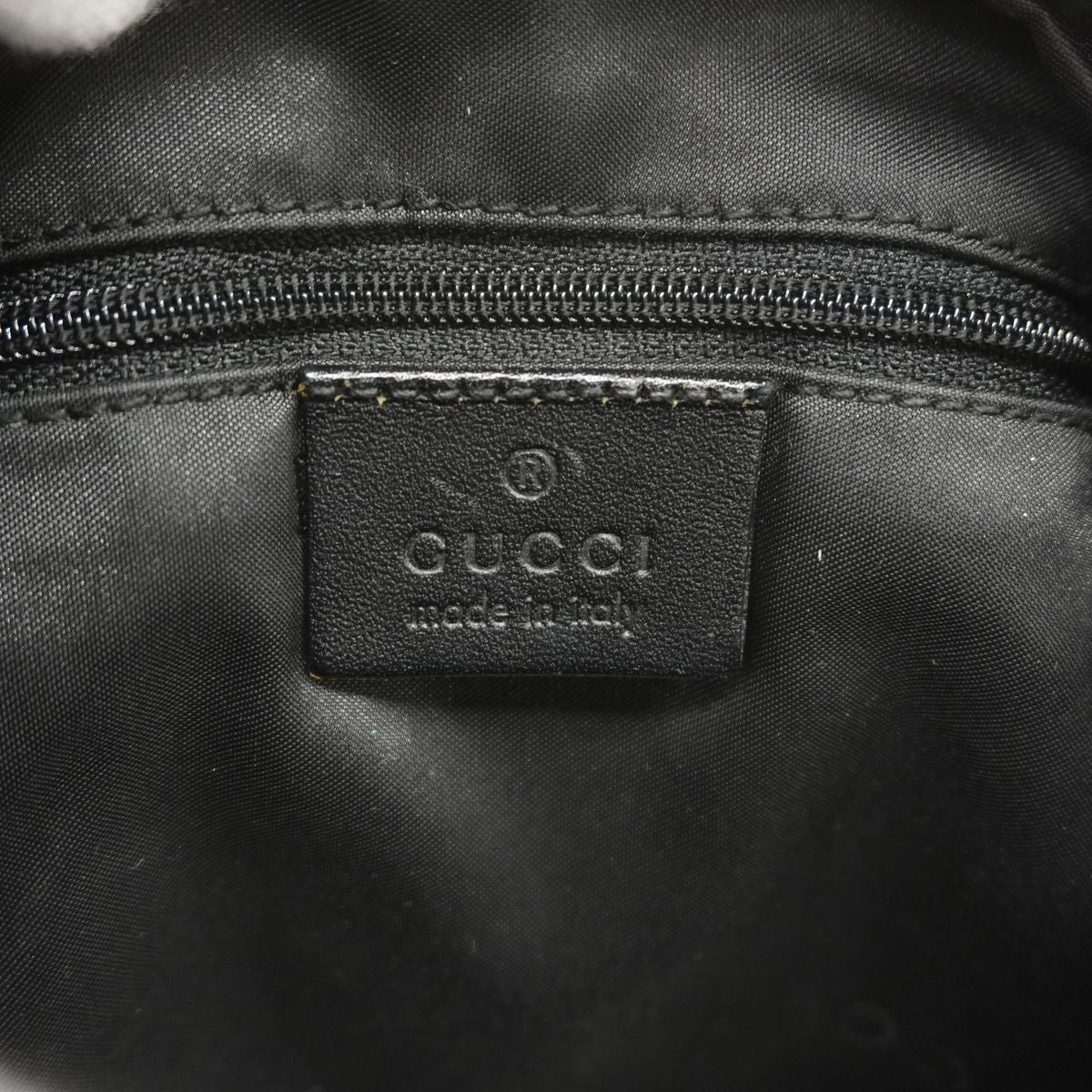 Gucci Shoulder Bag GG Canvas Black Silver — view 5
