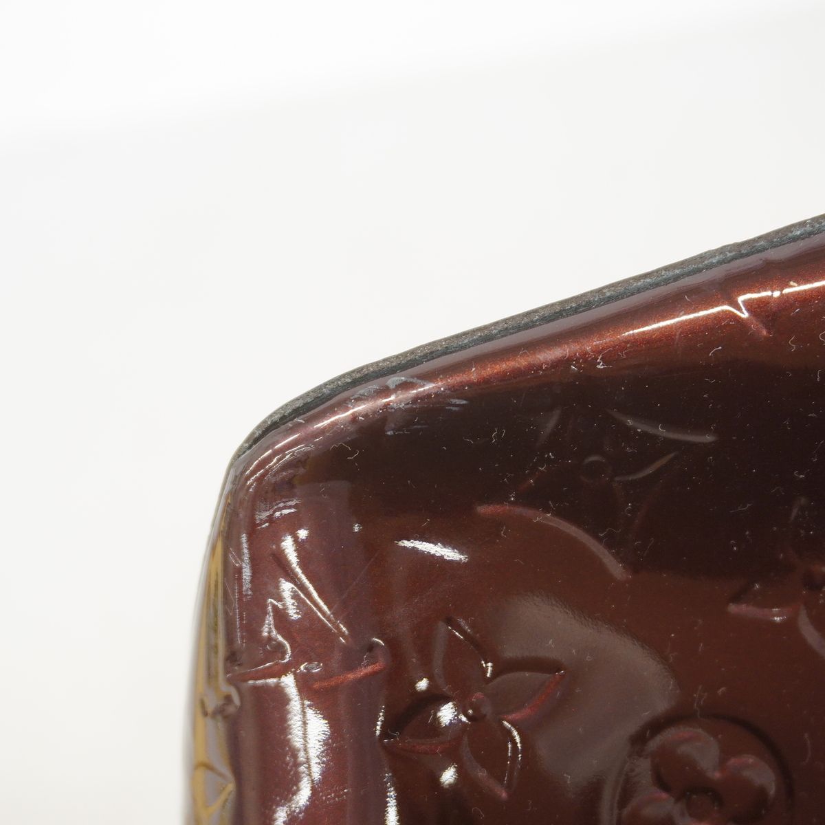 Louis Vuitton Handbag Vernis Bellevue PM Amarante — view 6