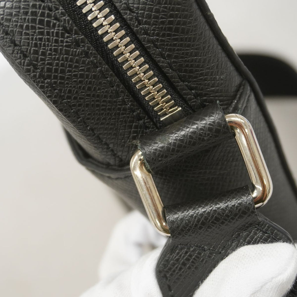 Louis Vuitton Shoulder Bag Taiga Anton Pochette Ardoise — view 7