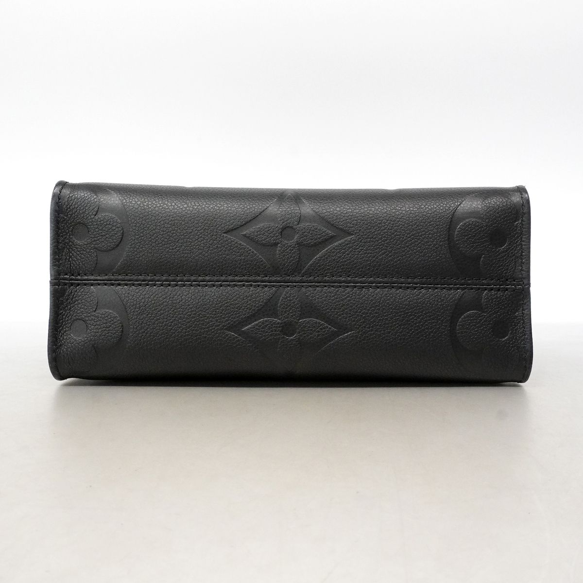 Louis Vuitton Handbag Monogram Empreinte On The Go PM Noir — view 3