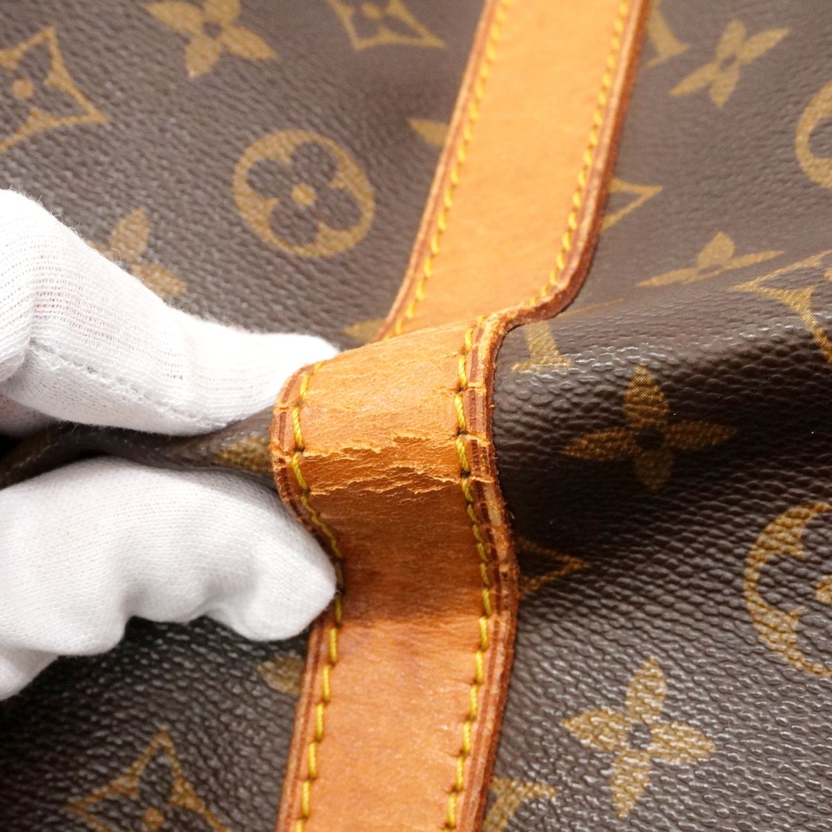 Louis Vuitton Boston Bag Monogram Keepall 55 Brown — view 6