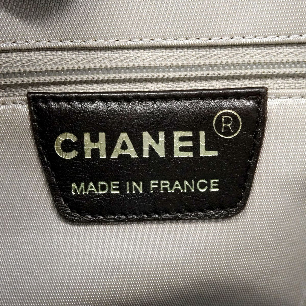 Chanel Handbag Nylon Gray Silver — view 5